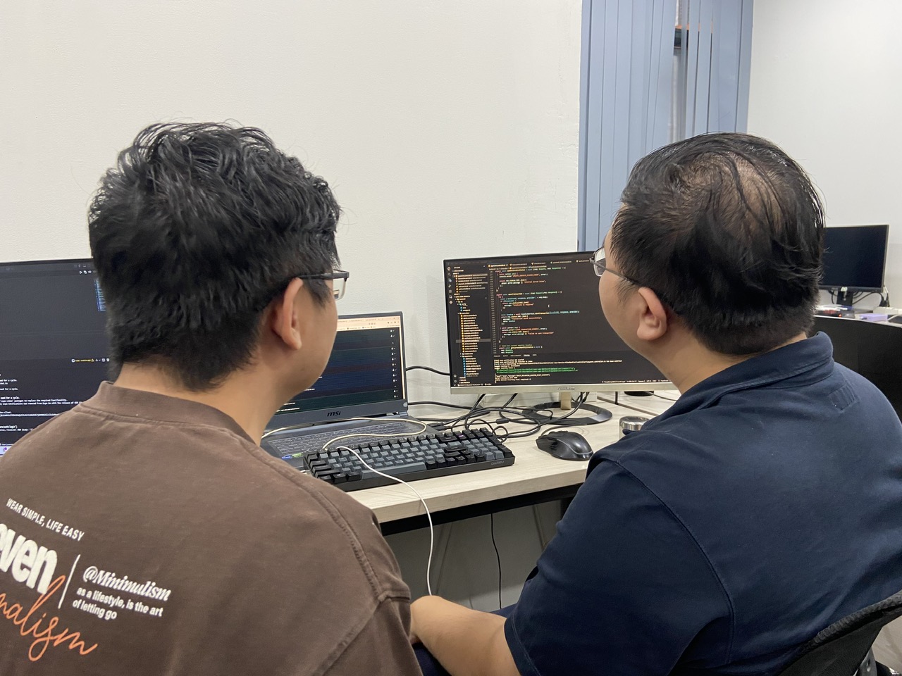 Ngày làm việc của một Backend Ngày làm việc của một Backend